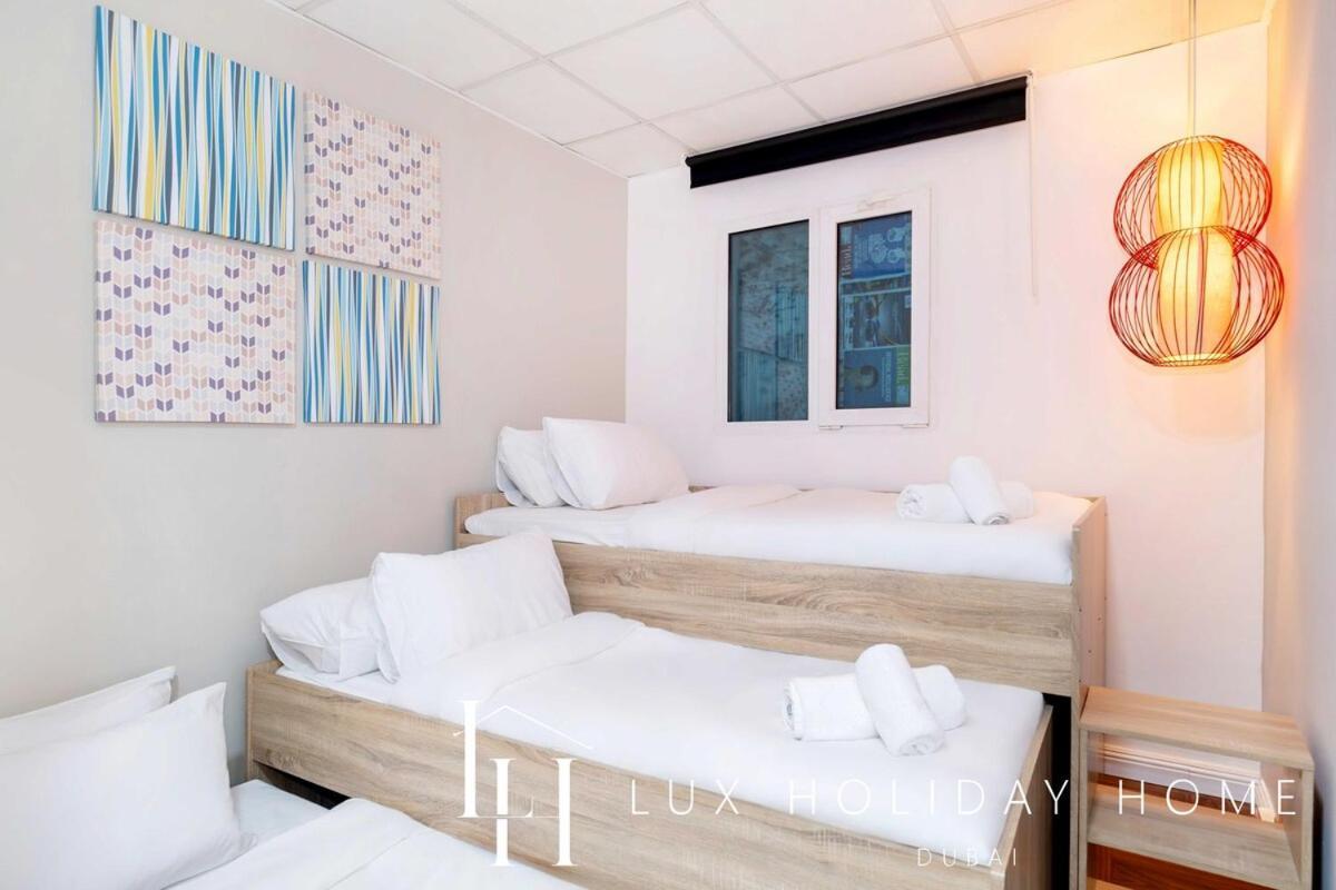 Lux The Al Seef Marina 4 Bed