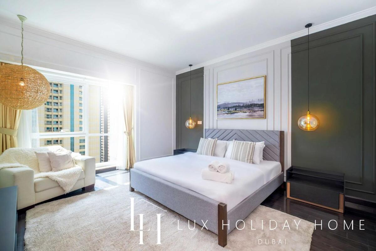 Lux The Al Seef Marina 4 Bed